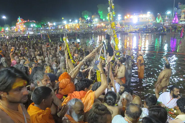 Naga Babas Shahi Snan