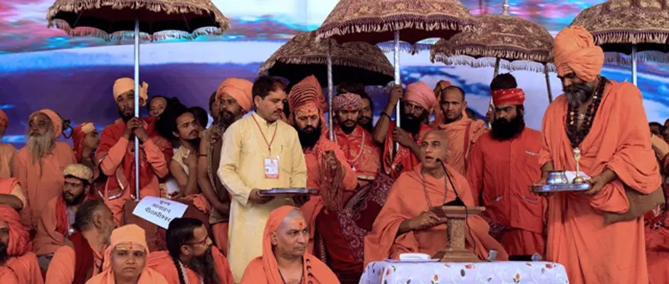 H.H. Avdheshanand Giri Ji - Acharya and Head of Juna Akhara