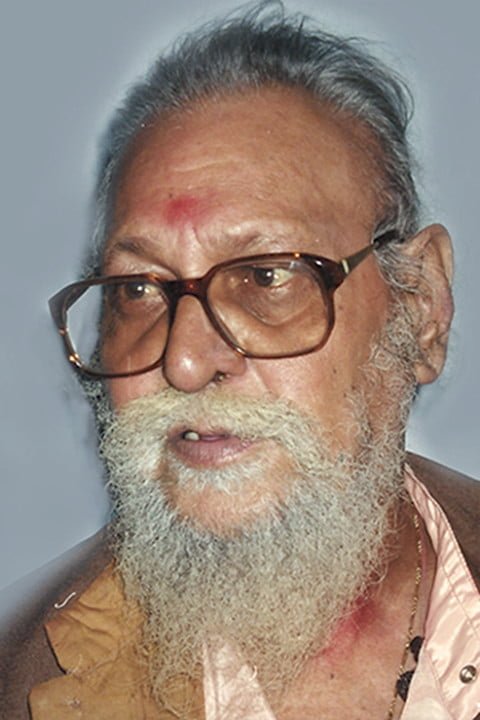 Shri Mahant and leader of Juna Akhara