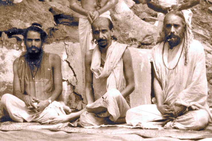 old photos of naga babas from ashram of hari puri Rajasthan